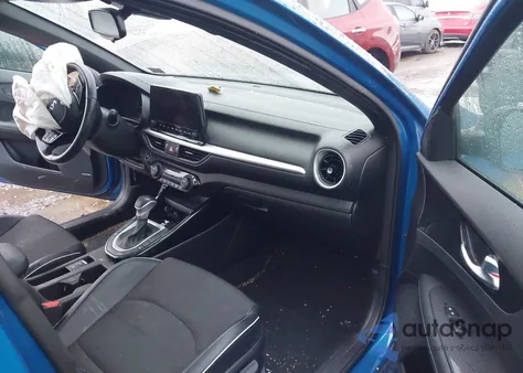 2023 Kia Forte Gt-Line z USA, uszkodzony, nr VIN 3KPF54AD9PE562680